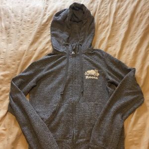 GREAT CONDITION ROOTS HOODIE ZIP UP